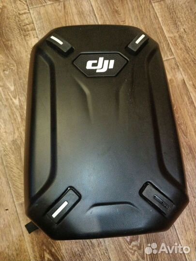 Квадрокоптер DJI Phantom 3 Advanced