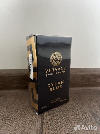 Туалетная вода versace Pour Homme Dylan Blue
