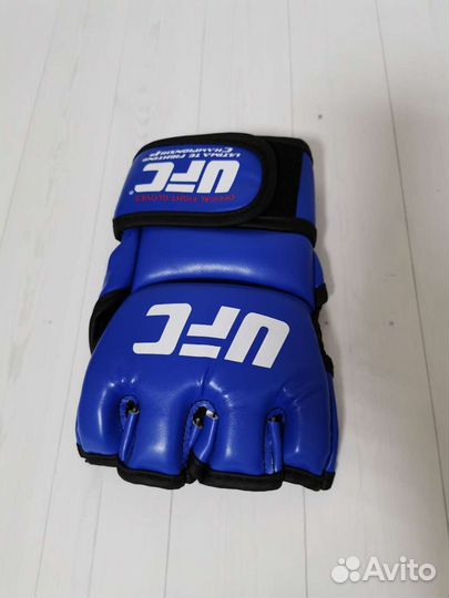 Перчатки для мма