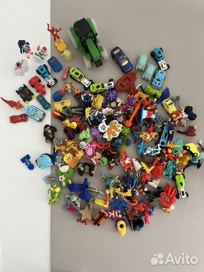 Игрушки из киндер сюрприза пакетом