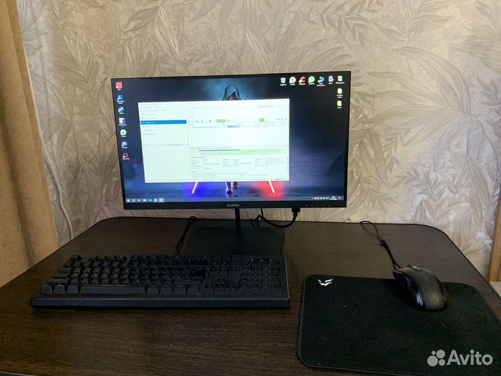 Монитор 100 гц Digma