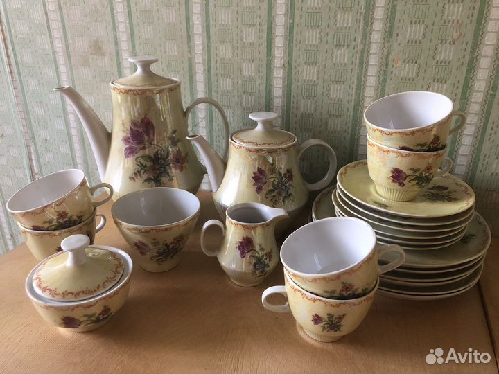 Фарфоровый чайный сервиз роза гдр