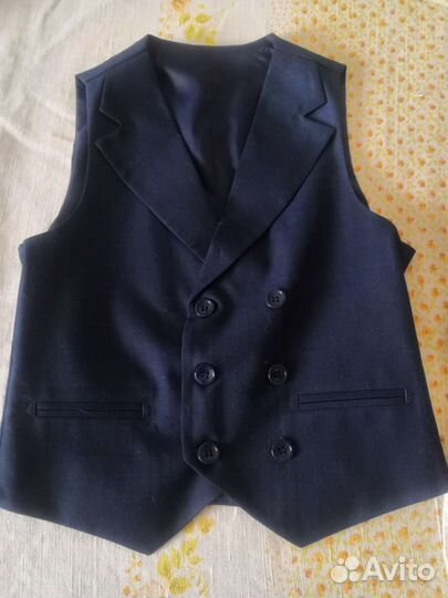 Жилет для мальчика