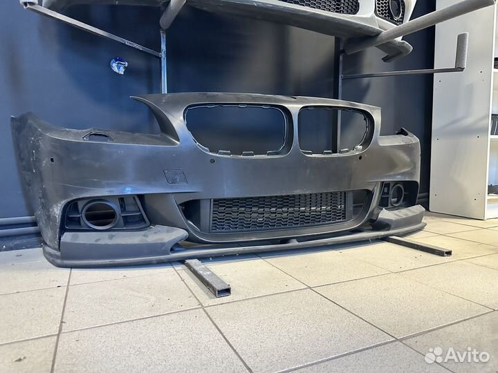 BMW f10 передний бампер m pac м техник