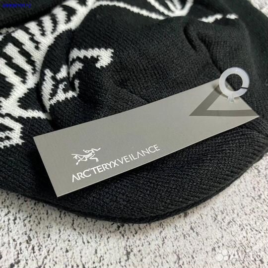 Шапка новая