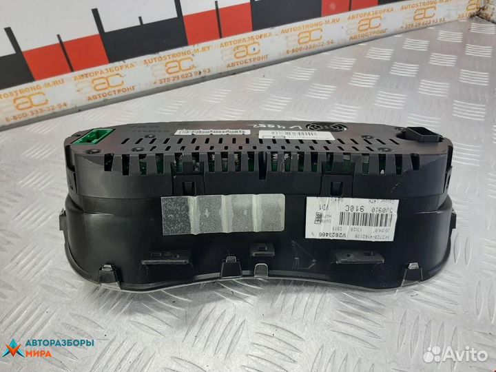 Щиток приборов (приборная панель) Skoda Roomster