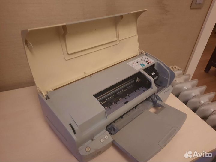 Цветной принтер HP Deskjet 5543