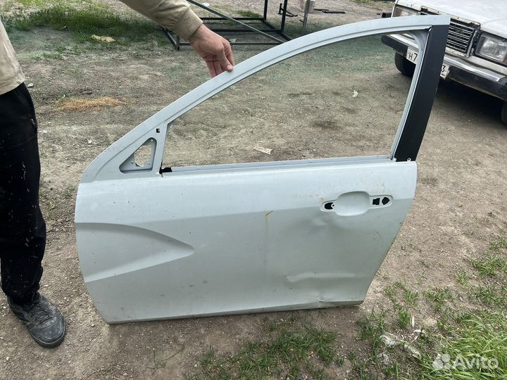 Дверь LADA vesta водительская