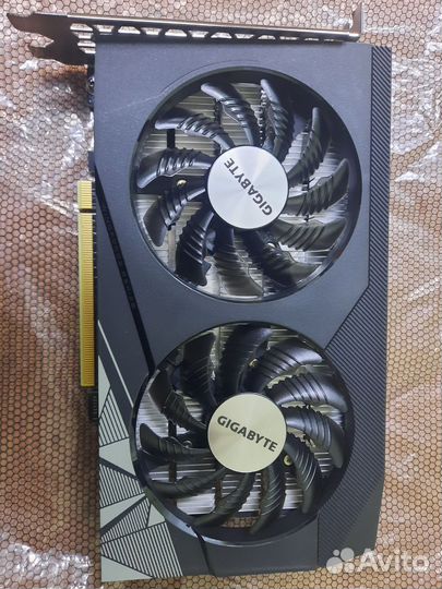 Видеокарта gigabyte Intel Arc A310 windforce новая