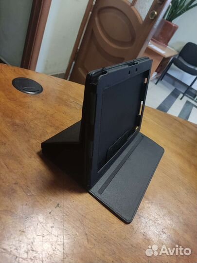 Чехол для планшета с подставкой