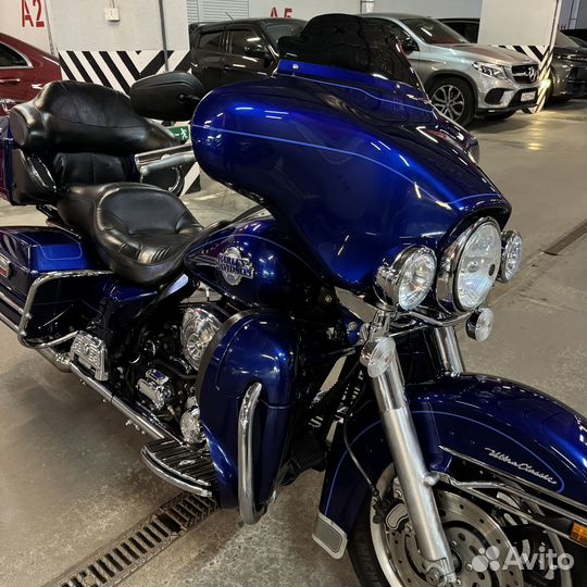 Electra Glide Ultra (Willi G)