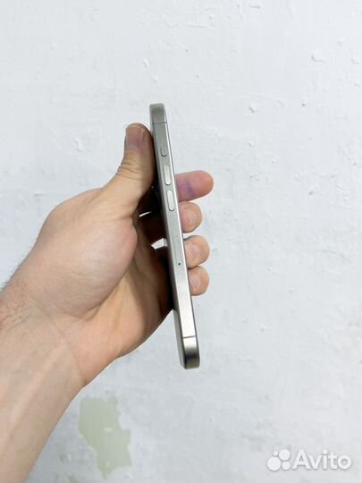 iPhone 15 Pro, 256 ГБ