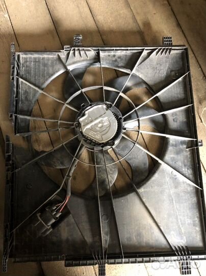 Мотор дифузора вентелятора Mercedes