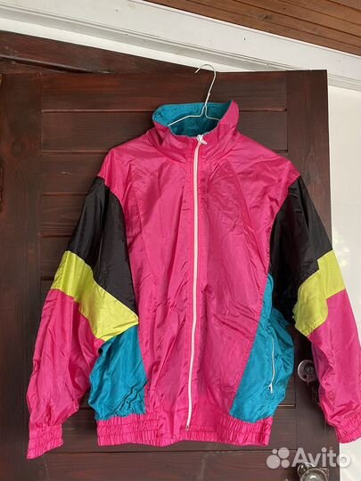 Женский спортивный костюм из 90-х