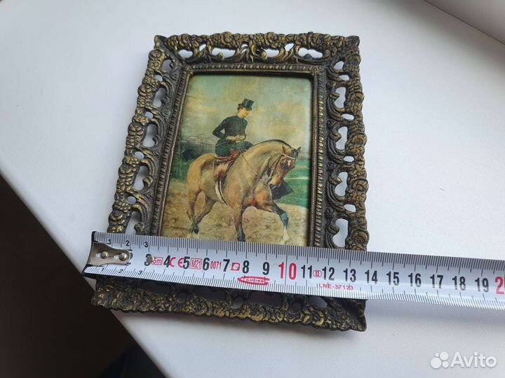 Шелкогафия девушка на коне