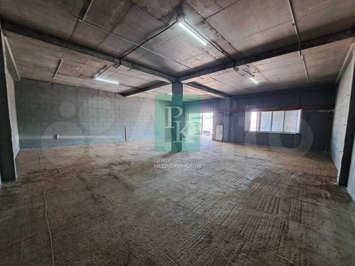 Склад 211,3 м² с рампой на Камышовом шоссе