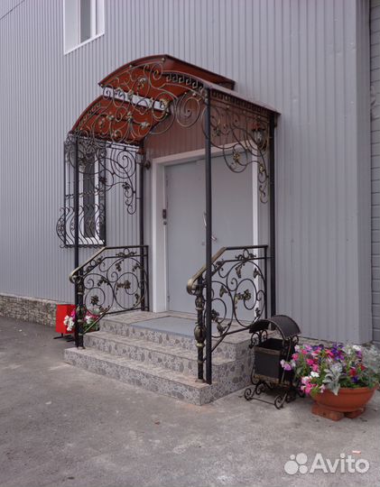 Кованые изделия и металлоконструкции