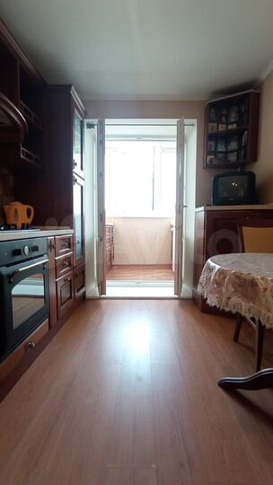 2-к. квартира, 55 м², 7/10 эт.