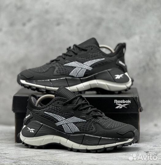 Кроссовки Reebok осенние