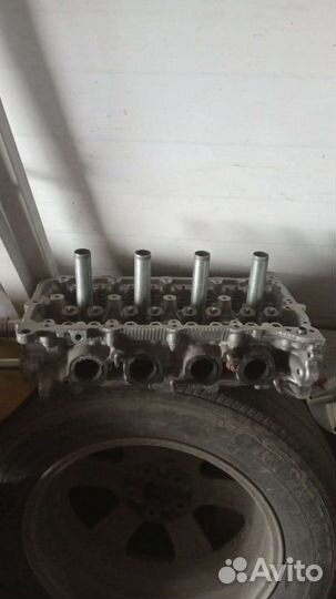 Запчасти на toyota corolla