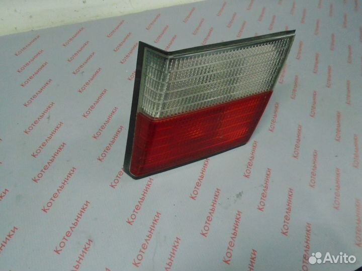 Nissan 26550-2F925 Фонарь задний правый