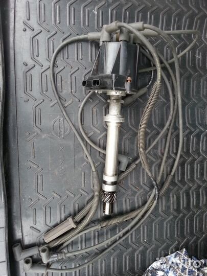 Трамблер mercruiser volvo penta 4.3 6 цилиндров