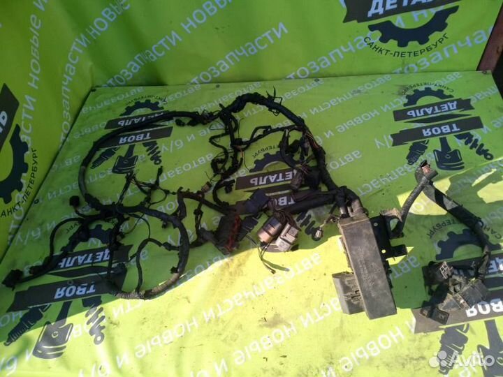 Коса подкапотная Ford Explorer U2 5.0 1998