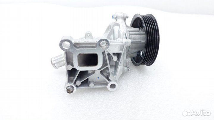 Б/У Б/У Помпа Состояние отличное, оригинал