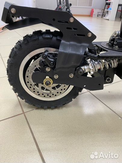 Мощный внедорожный электросамокат Kugoo M5 1000W