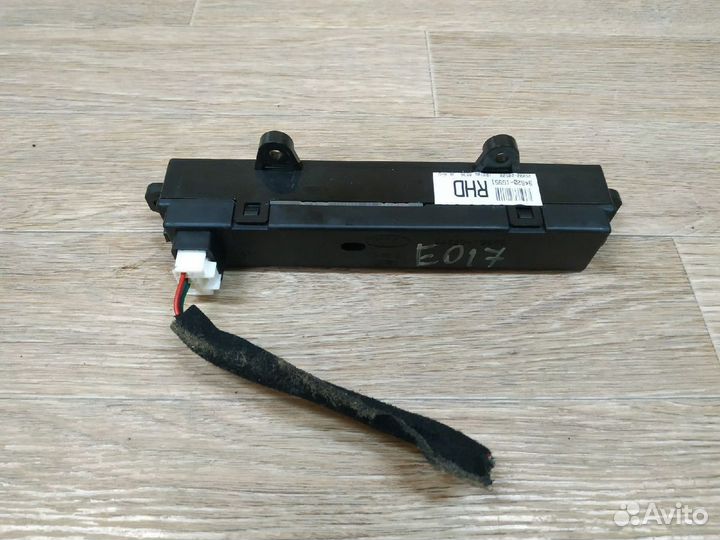 Часы Kia Rio 2 (2005-2011)