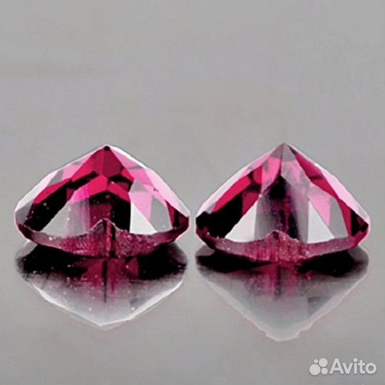 Гранат натуральный 1,75Ct 6х6мм 2шт VVS Танзания