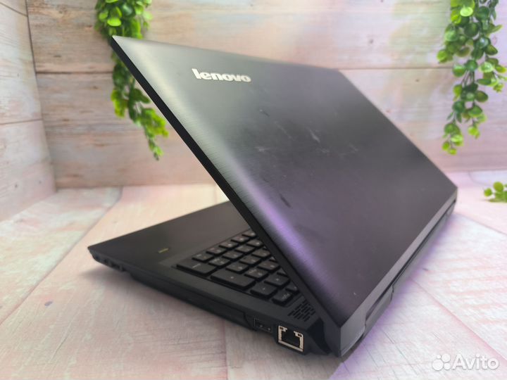 Быстрый Ноутбук Lenovo I3/8/128