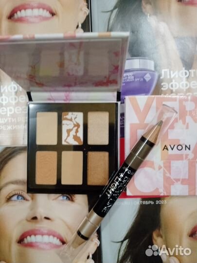 Avon тени