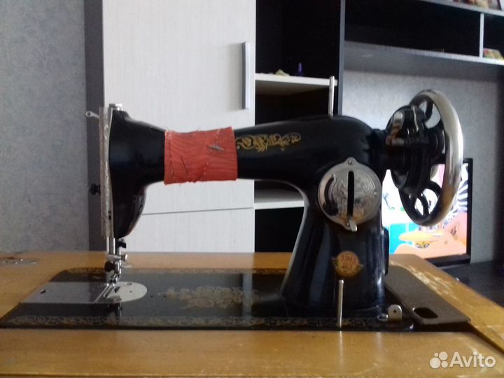 Швейная машина Подольск
