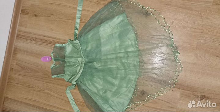 Новое платье праздничное. Размер 134-140