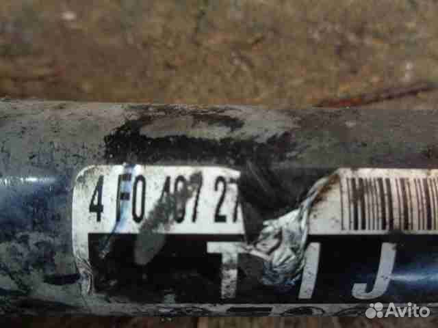 Полуось передняя L Audi A6 C6 4F0407271J