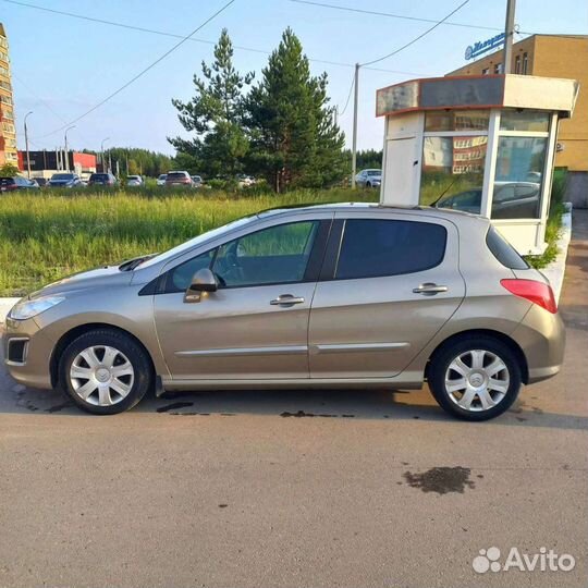 Peugeot 308 1.6 AT, 2012, 140 000 км