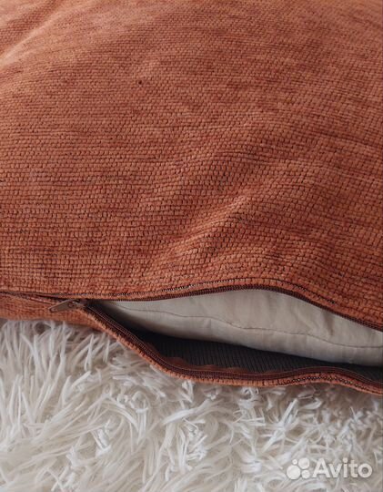 4 декоративные подушки