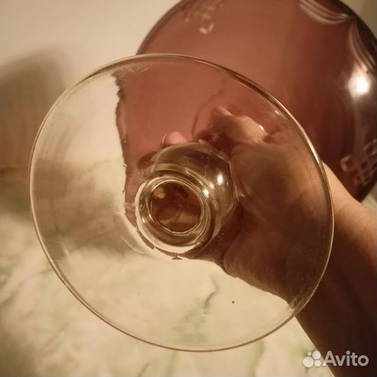 Ваза винтаж цветное рубиновое стекло