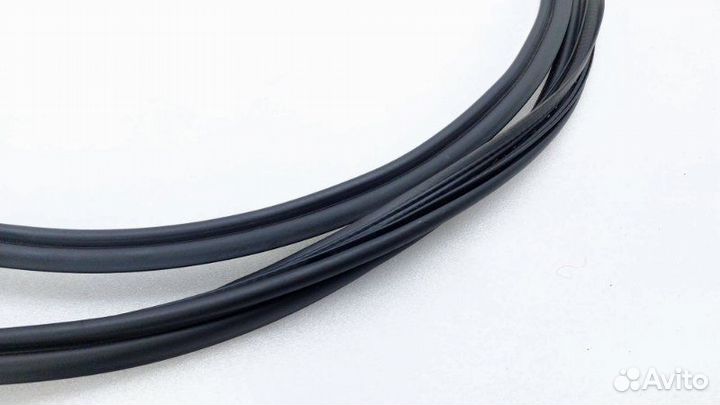 Б/У Уплотнитель проема багажника Состояние