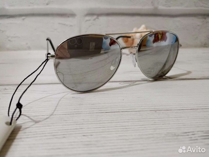 Детские солнечные очки