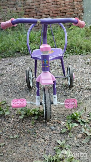 Детский трехколесный велосипед
