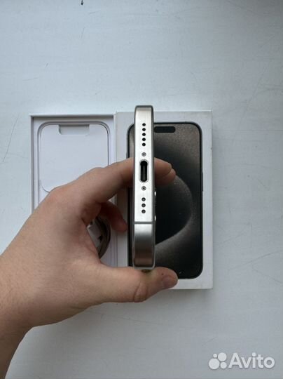 iPhone 15 Pro, 128 ГБ