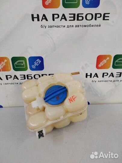 Бачок расширительный Volkswagen Touareg 7P5 cmta