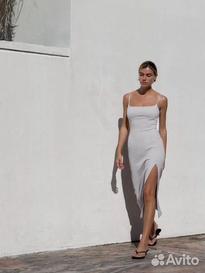 Платье zara 2025