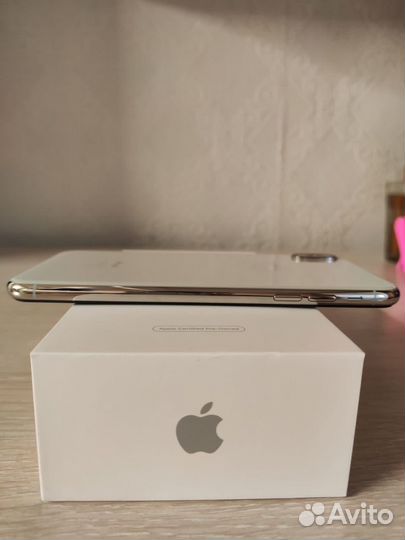 iPhone Xs Max, 64 ГБ