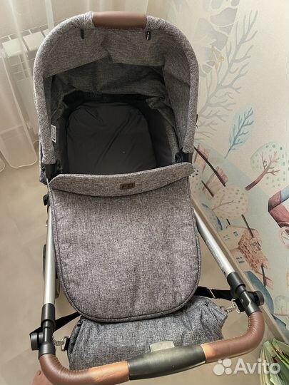 Прогулочная коляска 2 в 1