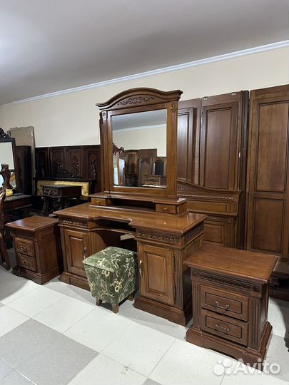 Румынская спальня Венеция