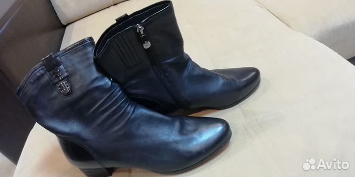 Полусапожки женские 41 размер новые