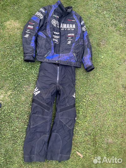 Снегоходный костюм yamaha